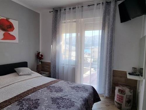 Holiday Home/Apartment - 4 persons -  - Baška - 51523 - Baška