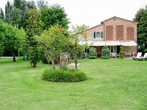 Holiday Home/Apartment - 12 persons -  - 56020 - Castelfranco Di Sotto