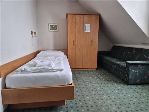 Rum - 1 person -  - Stephan Buger-Gasse - 3100 - St. Pölten