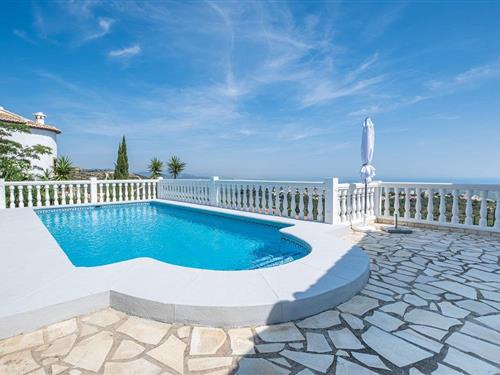 Feriehus - 6 personer -  - Urbanització L,almunia - 03789 - El Rafol D'almunia