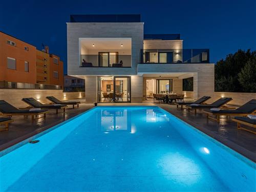 Sommerhus - 10 personer -  - Sridnji put - 23232 - Zaton