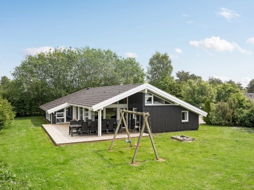 Holiday home - 12 persons -  - Musestien - Marielyst - 4873 - Væggerløse