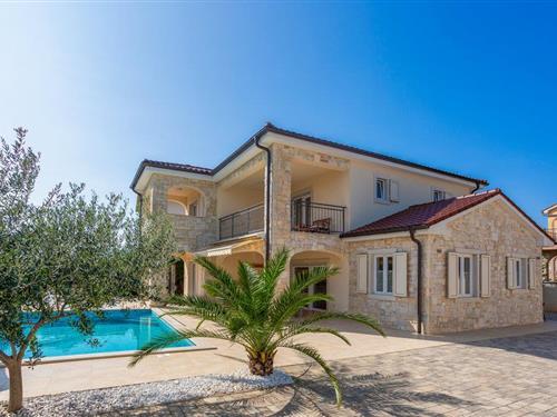 Sommerhus - 10 personer -  - Lokvic - Krk-Pinezici - 51500 - Pinezici