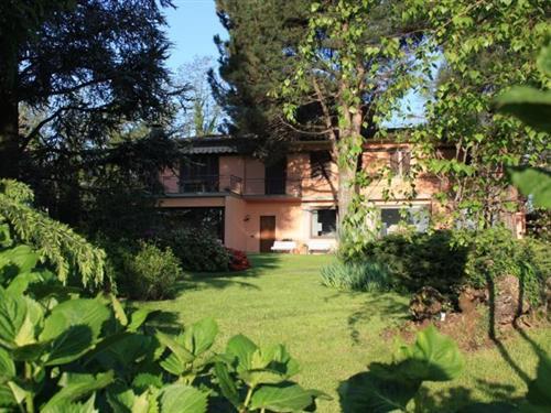 Holiday Home/Apartment - 4 persons -  - monte nero - 22040 - Lurago D'erba