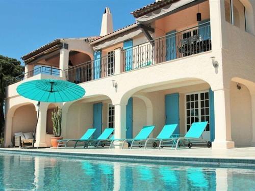 Holiday Home/Apartment - 10 persons -  - 83520 - Les Issambres