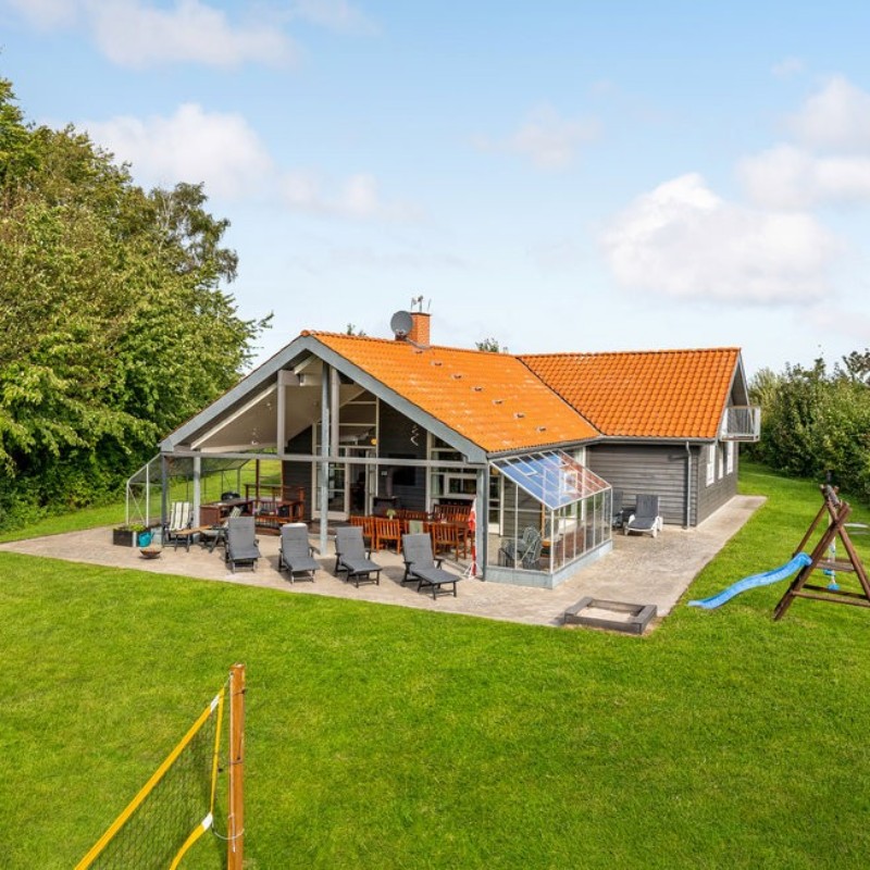 Sommerhus - 14 personer -  - Lysevej - Helberskov - 9560 - Hadsund