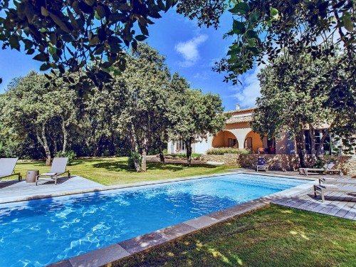 Holiday home - 10 persons -  - Chemin Des Planes - 30700 - Saint Siffret