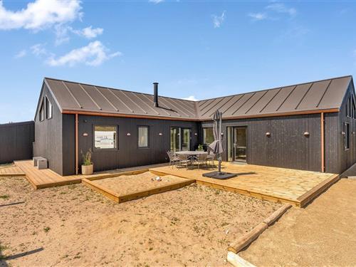 Sommerhus - 18 personer -  - Strandvejen - Vejlby Klit - 7673 - Harboøre