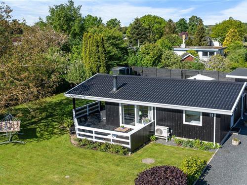 Sommerhus - 6 personer -  - Stubmarken - Bøsøre - 5874 - Hesselager