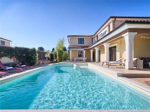 Holiday home - 8 persons -  - Barbariga - 52215