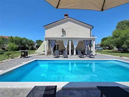 Feriehus - 6 personer -  - Pula/Manjadvorci - 52207