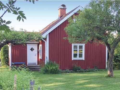 Holiday home - 5 persons -  - Barmshult - 598 91 - Vimmerby