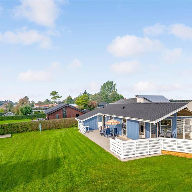 Sommerhus - 8 personer -  - Pøt Strandby - Pøt Strandby - 7130 - Juelsminde