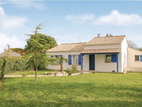 Holiday home - 7 persons -  - Impasse des Roches - 85220 - St Maixent Sur Vie