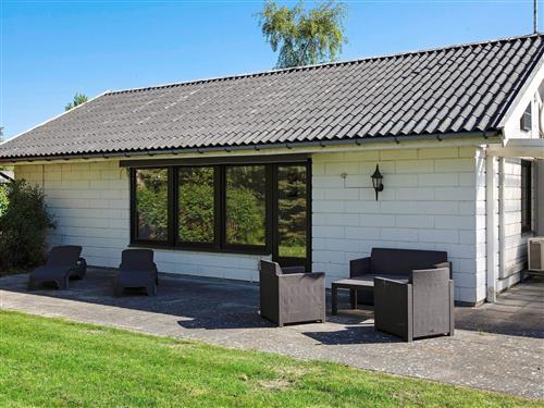 Holiday Home/Apartment - 6 persons -  - Ørnevejen - Gedesby - 4874 - Gedser
