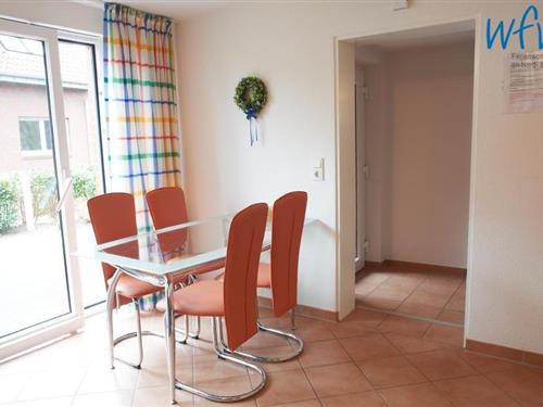 Holiday Home/Apartment - 4 persons -  - Reedestraße - 26757 - Borkum