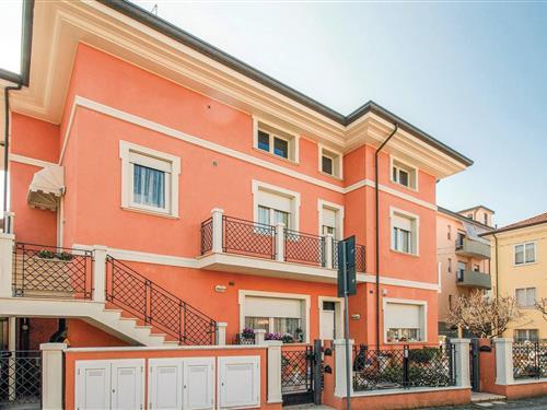 Holiday Home/Apartment - 6 persons -  - Via A. Fogazzaro - 47924 - Rimini