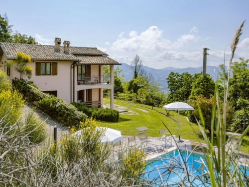 Sommerhus - 16 personer -  - Acqualagna - 61041