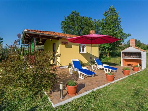 Holiday Home/Apartment - 2 persons -  - Sisanska cesta - Pula-Skatari - 52100 - Pula