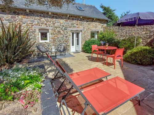 Holiday home - 2 persons -  - Rue de la ville hellio - 22190 - Plérin