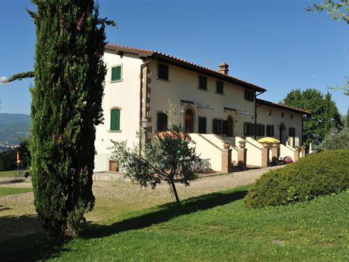 Bondehus - 4 personer -  - 52010 - Poppi