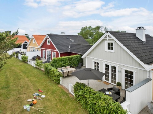 Fritidshus - 8 personer -  - Strandgårdsvej - Bro Strand - 5464 - Brenderup
