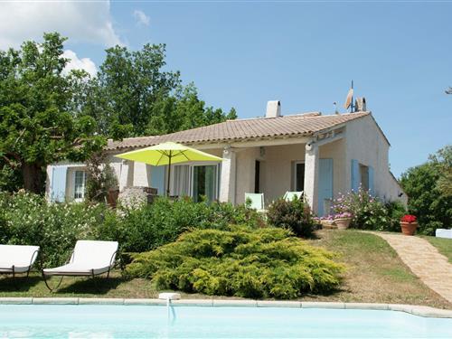 Holiday Home/Apartment - 6 persons -  - 04280 - Céreste