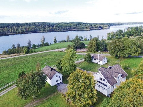 Fritidshus - 10 personer -  - Baggekulla - Baggekulla/Lönnern - 523 75 - Dalum