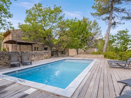 Holiday home - 10 persons -  - Quartier les Baquis - 84480 - Lacoste