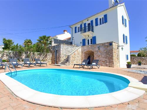 Holiday Home/Apartment - 6 persons -  - Garica - 51516 - Garica