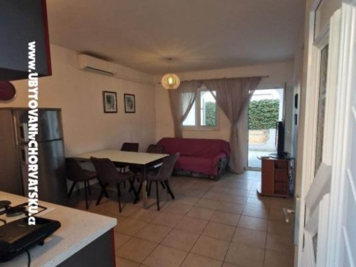 Semesterlägenhet - 5 personer -  - 22203 - Rogoznica