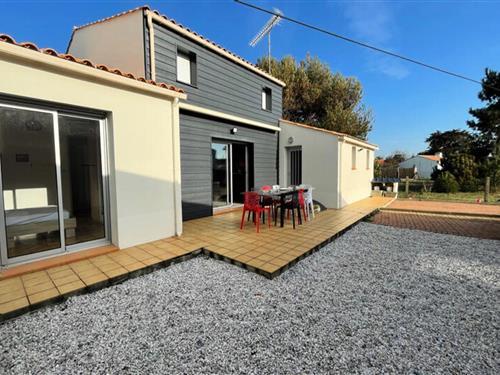 Holiday Home/Apartment - 10 persons -  - 85160 - Saint-Jean-De-Monts