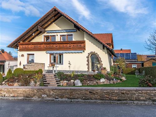 Ferielejlighed - 4 personer -  - Nelkenweg - 92709 - Moosbach