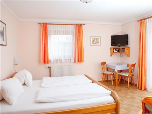 Ferienhaus - 3 Personen -  - Am Sonntagsberg - 8271 - Bad Waltersdorf