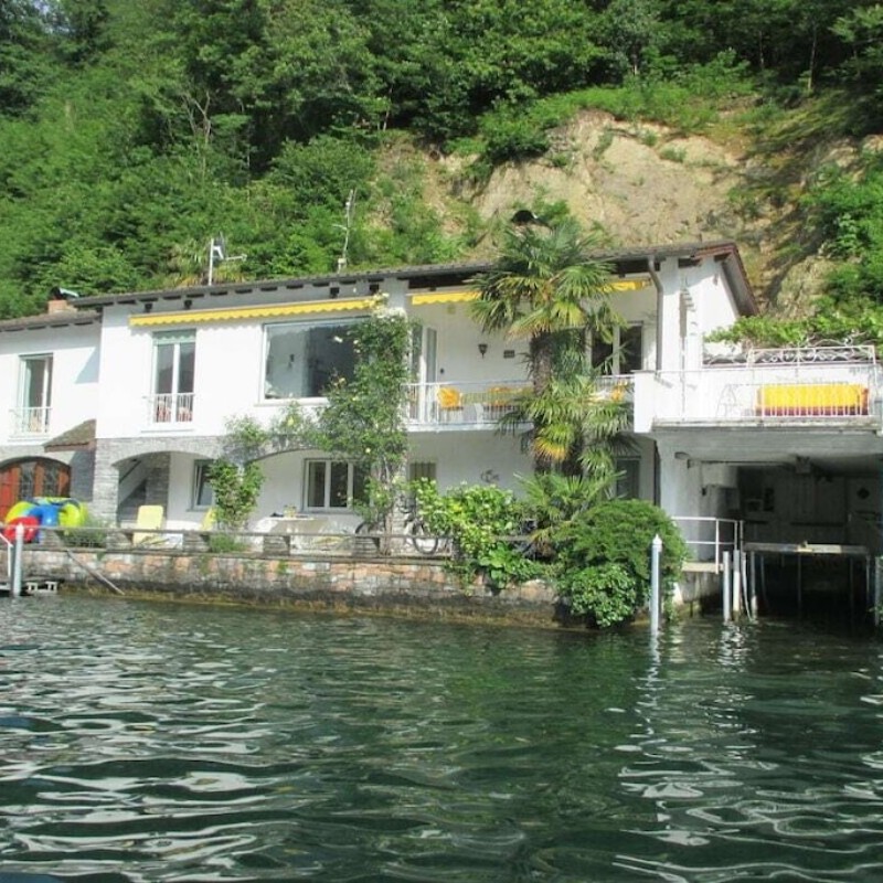 Sommerhus - 6 personer -  - 6827 - Brusino-Arsizio