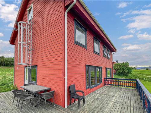 Sommerhus - 16 personer -  - Årøyveien - Årøya/Alta - 9533 - Kongshus