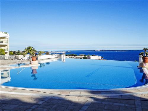 Holiday apartment - 4 persons -  - Cannes - 06400