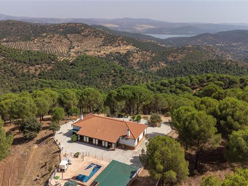 Holiday home - 8 persons -  - Cam. a Espiel SN - Villaviciosa De Cordoba - 14300 - Villaviciosa De Córdob