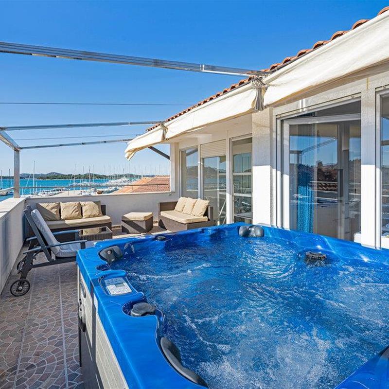 Sommerhus - 10 personer -  - Lilesova - Murter-Murter - 22243 - Murter