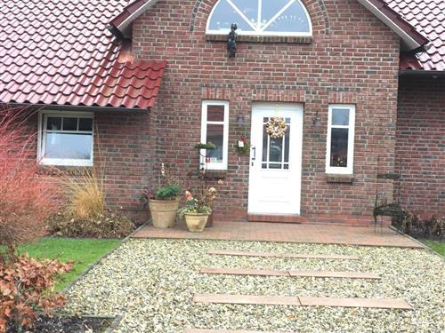 Holiday Home/Apartment - 4 persons -  - An 't Blink - 26532 - Großheide