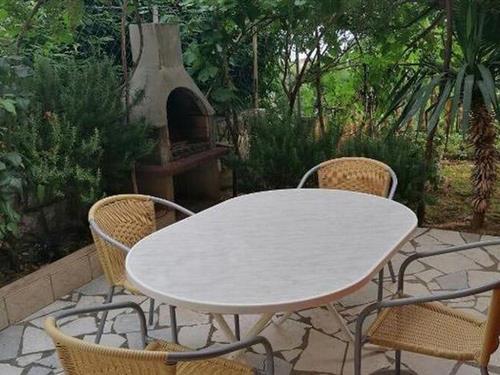 Holiday Home/Apartment - 4 persons -  - 51250 - Novi Vinodolski