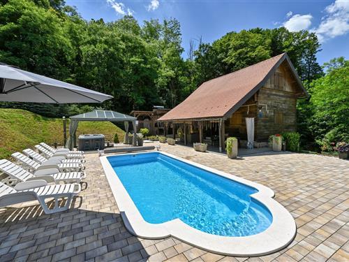 Sommerhus - 6 personer -  - Dubrovcan - Tuheljske Toplice-Dubrovcan - 49210 - Veliko Trgovisce