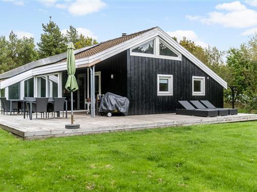 Sommerhus - 8 personer -  - Skovvang - Houstrup - 6830 - Nr. Nebel