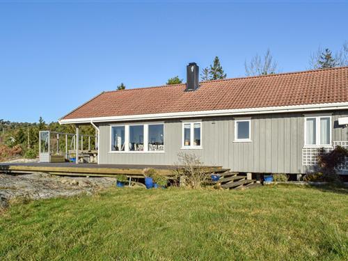 Sommerhus - 7 personer -  - Launesveien - Harkmark/Mandal - 4516 - Mandal