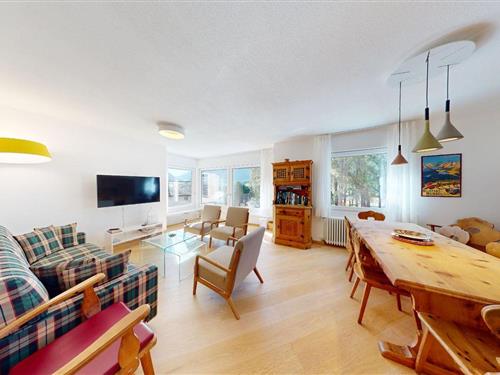 Holiday apartment - 4 persons -  - Via Maistra - 7504 - Pontresina