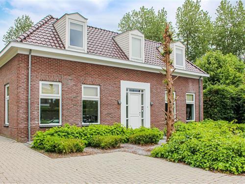 Holiday Home/Apartment - 8 persons -  - Bosruiterweg - 3897 LV - Zeewolde