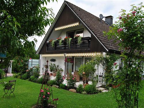 Ferienwohnung - 3 Personen -  - Im Niesetal - 32816 - Schieder-Schwalenberg