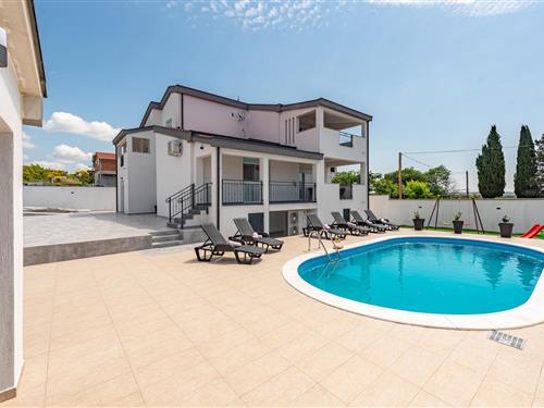 Holiday Home/Apartment - 10 persons -  - Ante Rudana - 23000 - Zadar