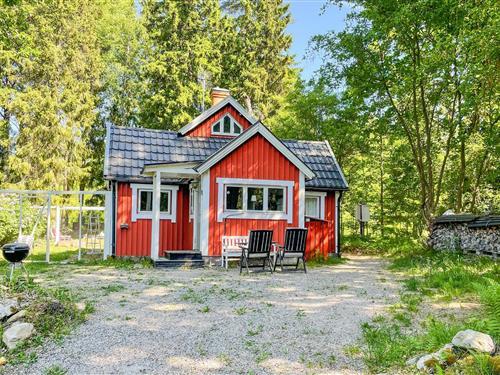 Holiday home - 5 persons -  - Kårsta - Kårsta/Örebro - 705 91 - Örebro