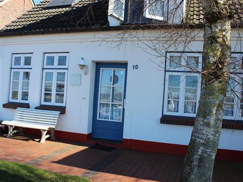 Holiday Home/Apartment - 2 persons -  - Am Hafen - 26969 - Butjadingen / Fedderwarde